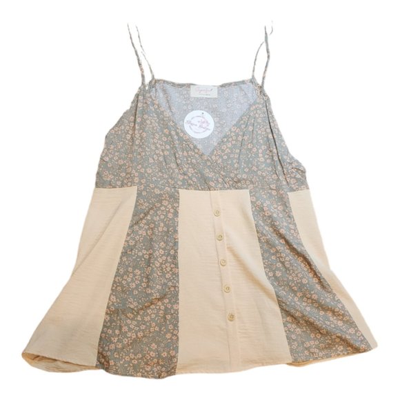 NWT Sage Cream Ditzy Floral Button Accent Women’s Cute Summer Blouse Top Size: L - Picture 4 of 8